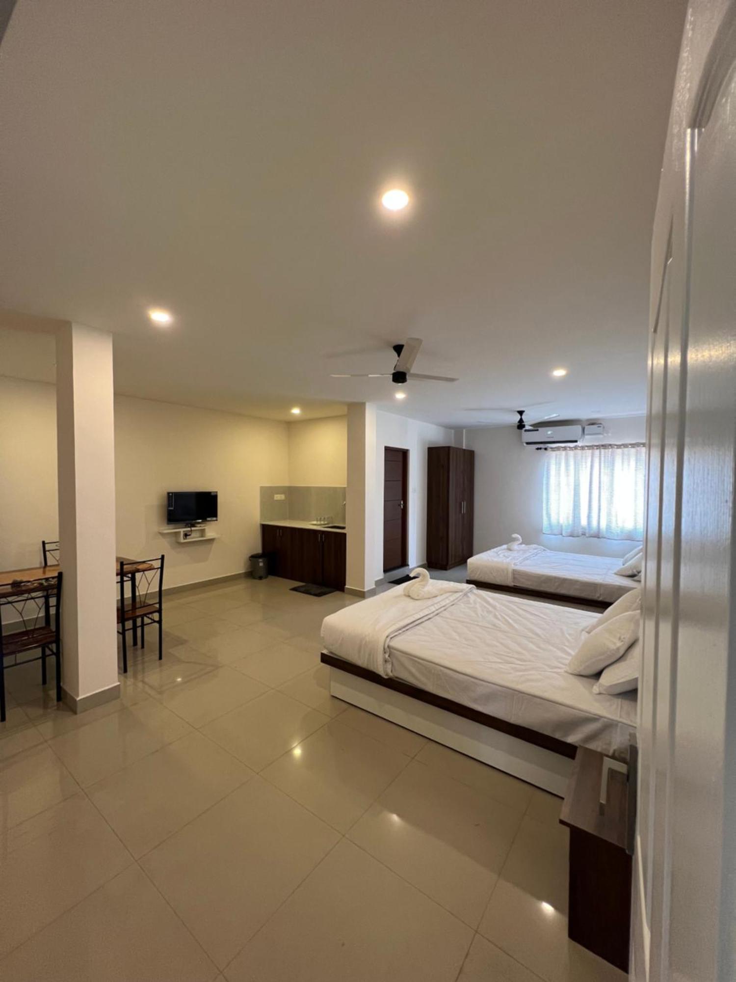 Heres Haut Residency Kochi 外观 照片