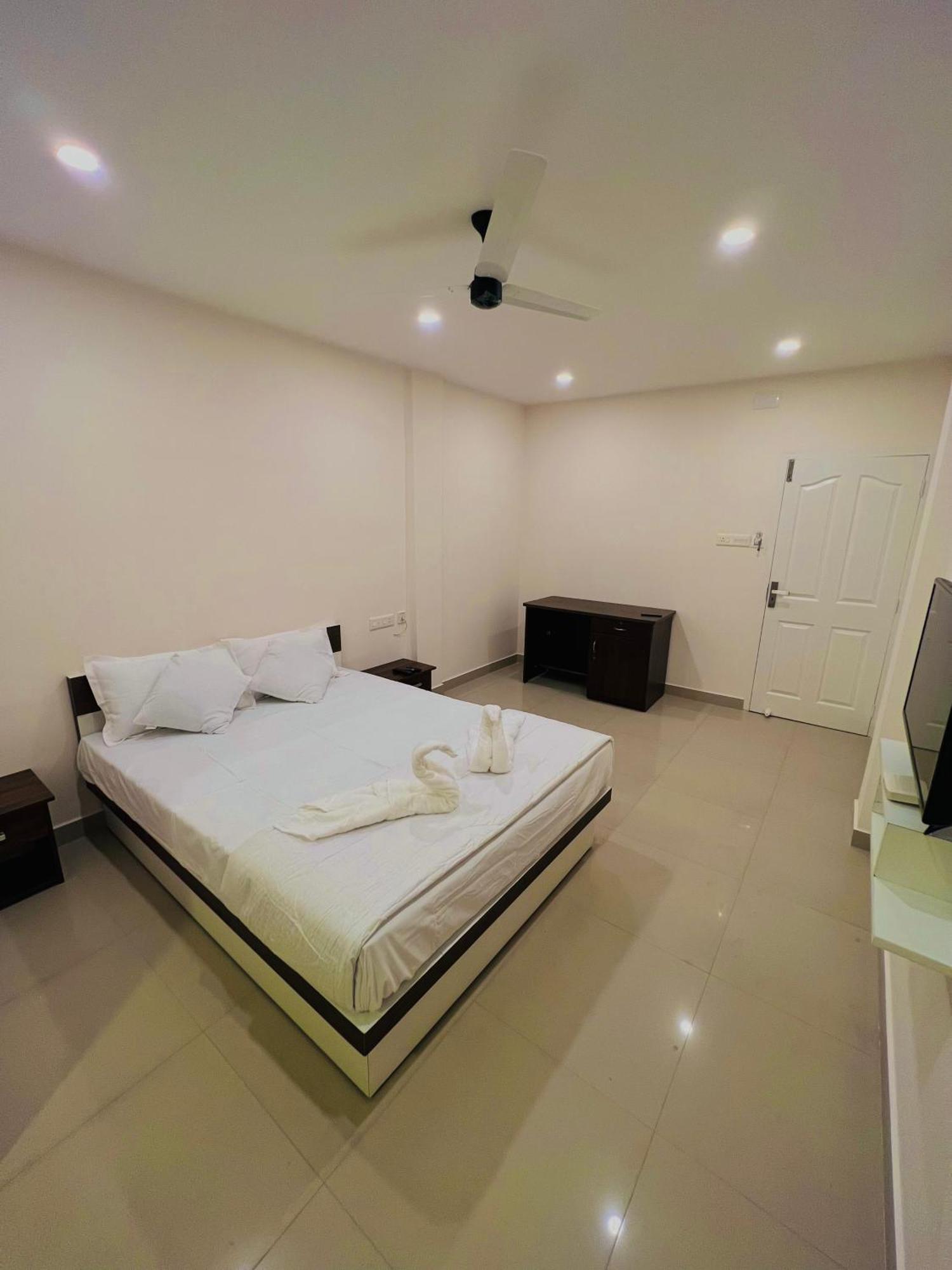 Heres Haut Residency Kochi 外观 照片