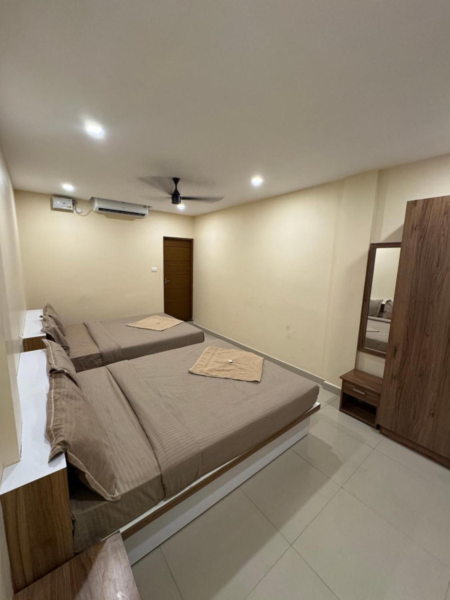 Heres Haut Residency Kochi 外观 照片
